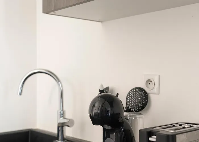 Avec Terrasse Нанси